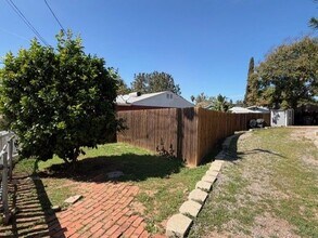 1743 La Cresta Blvd in El Cajon, CA - Building Photo - Building Photo