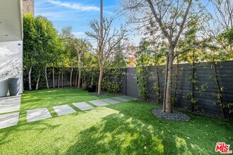 1620 Electric Ave in Los Angeles, CA - Building Photo - Building Photo