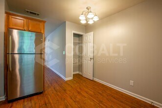 2145 Bolton Rd NW-Unit -C7 in Atlanta, GA - Building Photo - Building Photo