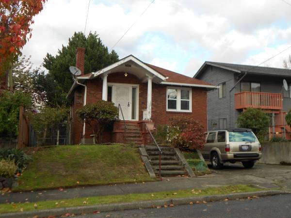 4834 S Orcas St in Seattle, WA - Building Photo