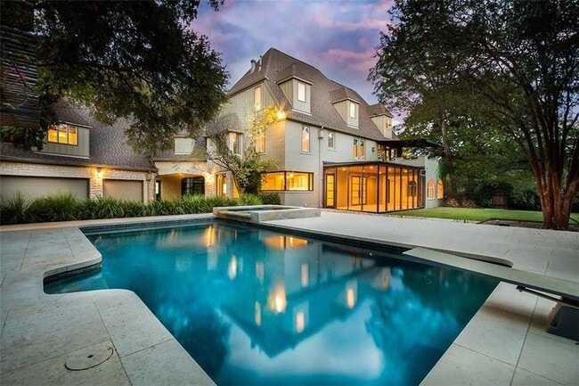 property at 1508 Marshall Ln