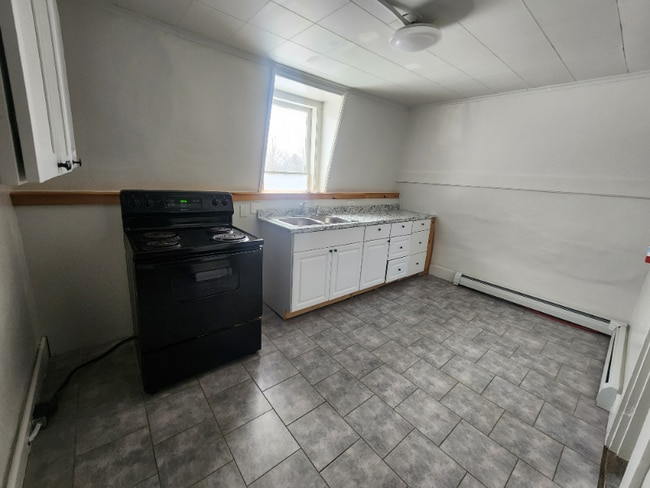 4 Carnes Rd, Unit #3 in East Barre, VT - Building Photo - Building Photo