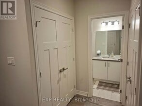 5 McClay Ave in Grimsby, ON - Building Photo - Building Photo