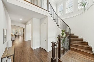 204 Chisholm Trail in Highland Village, TX - Building Photo - Building Photo