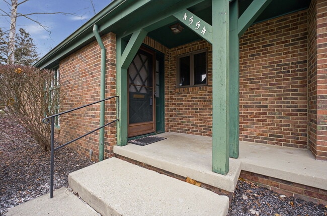 4554 Sandringham Dr in Columbus, OH - Building Photo - Building Photo