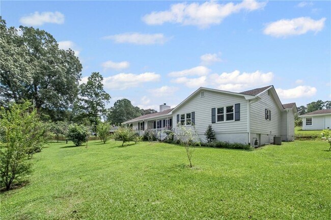 3535 Stonewall Dr NW in Kennesaw, GA - Building Photo - Building Photo