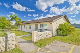 3215 Skyline Blvd in Cape Coral, FL - Building Photo - Building Photo