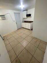 1125 SW 127th Ct in Miami, FL - Building Photo - Building Photo