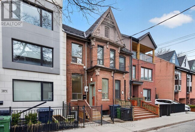 269 Ontario St in Toronto, ON - Building Photo - Building Photo