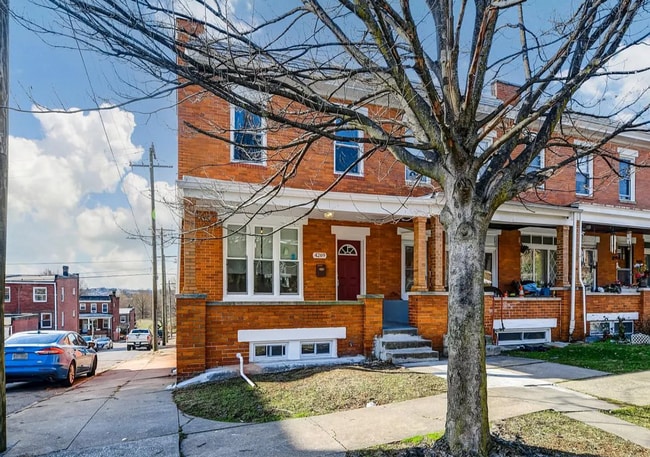 property at 4269 Sheldon Ave