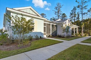 215 Tropics Ave, Unit 5 in Hardeeville, SC - Building Photo