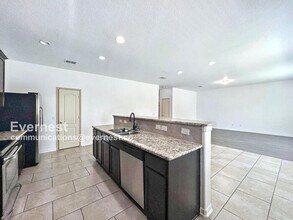 3510 Penta Fields in Converse, TX - Building Photo - Building Photo