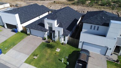 1615 Latigo Lp in Laredo, TX - Building Photo - Building Photo