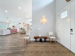 10224 South Bay Lake Rd in Groveland, FL - Building Photo - Building Photo