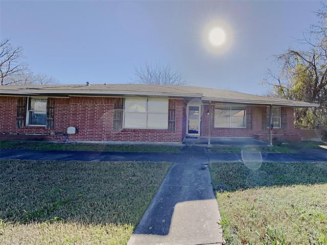 2330 FM 1387 in Midlothian, TX - Building Photo