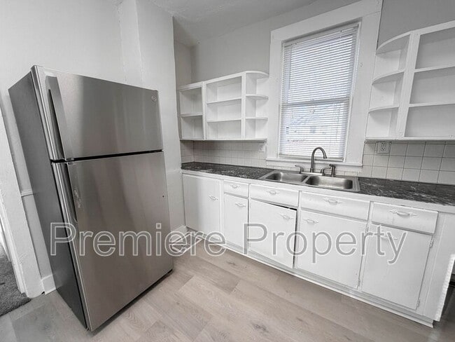 141 N Home Ave in Independence, MO - Building Photo - Building Photo