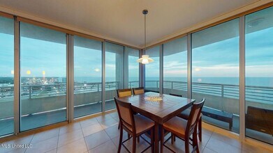 2060 Beach Blvd, Unit 1005 in Biloxi, MS - Building Photo - Building Photo