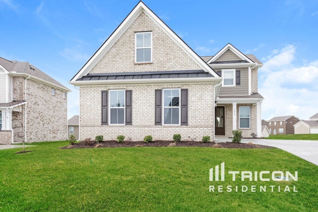 7014 Park Knoll Dr in Mount Juliet, TN - Building Photo