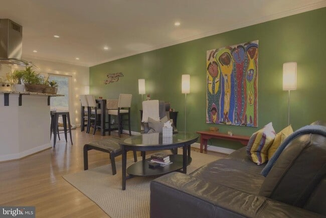 11014 Troy Rd in Rockville, MD - Building Photo - Building Photo