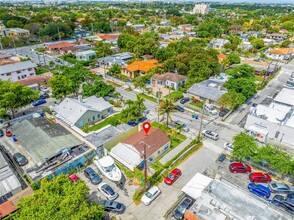 2728 NW 3rd St in Miami, FL - Building Photo - Building Photo