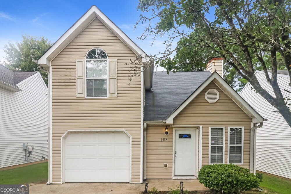 3695 Longview Dr in Douglasville, GA - Building Photo