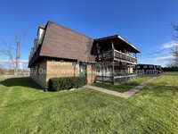 Canal Town Commons in Albion, NY - Foto de edificio - Building Photo