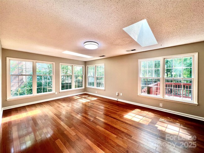 2333 Heathershire Ln in Matthews, NC - Building Photo - Building Photo