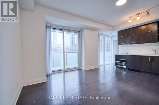 2803-65-2165 St Mary St in Toronto, ON - Building Photo - Building Photo