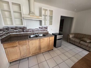 520 Hidalgo St in Laredo, TX - Building Photo - Building Photo