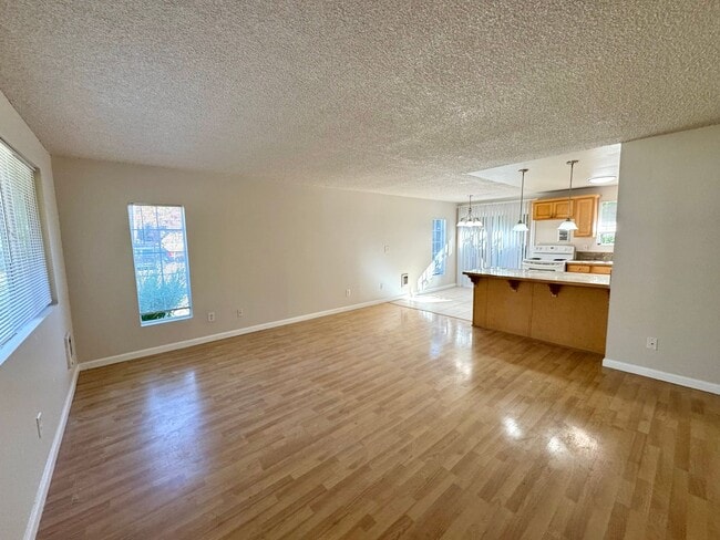 4009-4009 SE 33rd Pl in Portland, OR - Building Photo - Building Photo