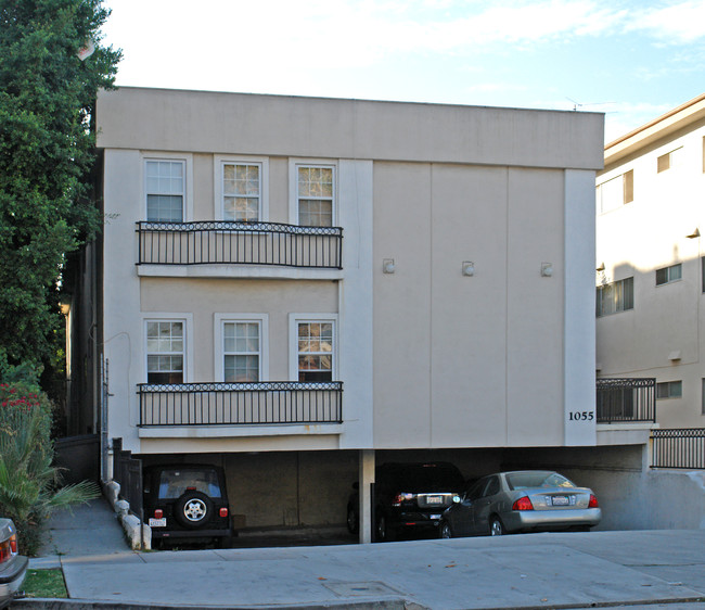 1055 S Shenandoah St in Los Angeles, CA - Building Photo - Building Photo