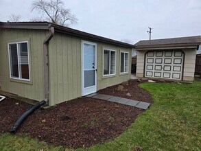 9407 Elm Ave in Mokena, IL - Building Photo - Building Photo