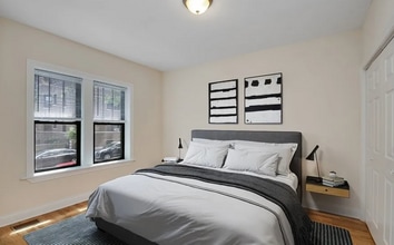 628 W Cornelia Ave, Unit 2E in Chicago, IL - Building Photo - Building Photo