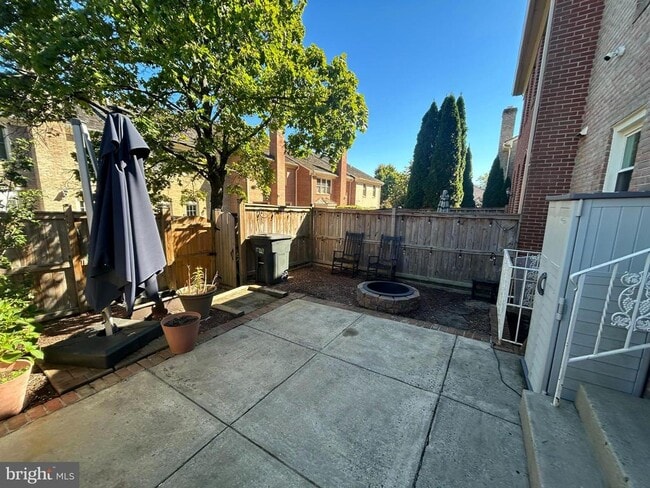 4054 Norbeck Square Dr in Rockville, MD - Building Photo - Building Photo