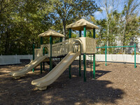 Charleston Oaks Apartments in Madison, AL - Foto de edificio - Building Photo