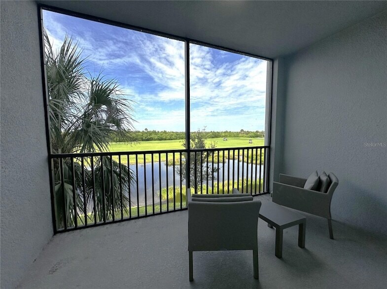 14071 Heritage Landing Blvd, Unit 325 in Punta Gorda, FL - Building Photo