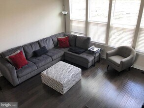 6212 Editors Park Dr in Hyattsville, MD - Building Photo - Building Photo