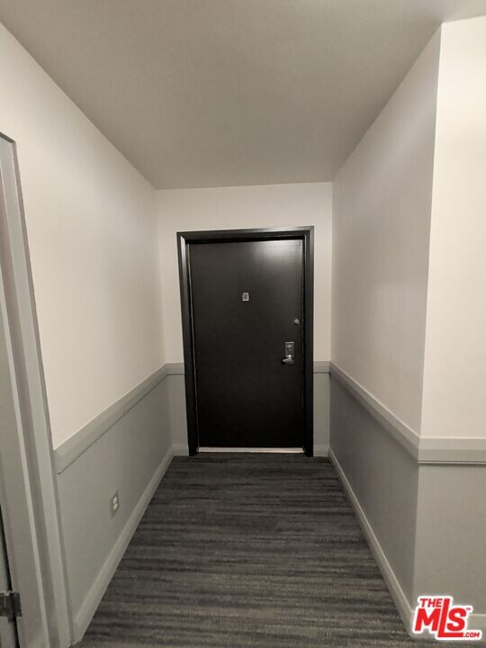 415 Montana Ave in Santa Monica, CA - Building Photo