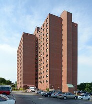 Charlesgate North Apartments in Providence, RI - Building Photo