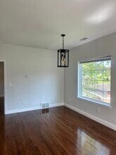 104 Sunnybrook Dr in Hurricane, WV - Building Photo - Building Photo