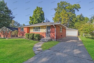 7857 Tucson Ct in Cincinnati, OH - Building Photo - Building Photo