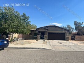 1764 E Ivesbrook St in Lancaster, CA - Building Photo