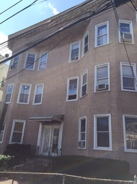 6 N 10th Ave in Mount Vernon, NY - Foto de edificio - Building Photo