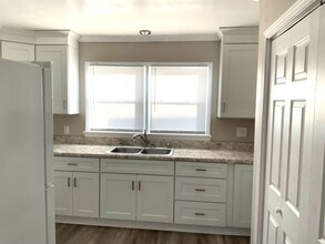 615 Riverside Dr in Lincolnton, NC - Building Photo - Building Photo