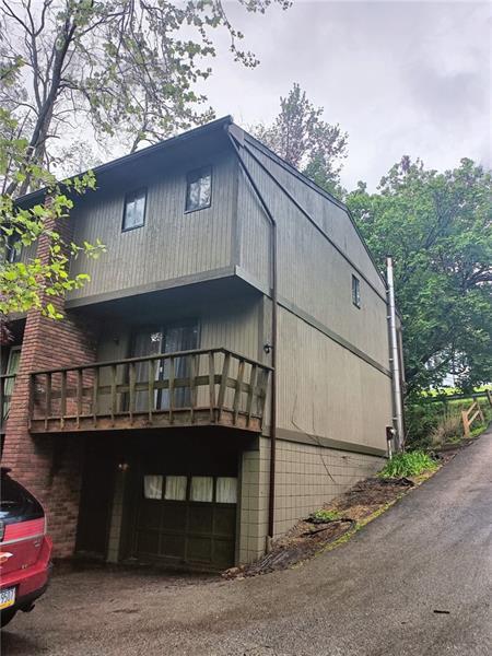 446 Crosbie Dr in Canonsburg, PA - Building Photo - Building Photo