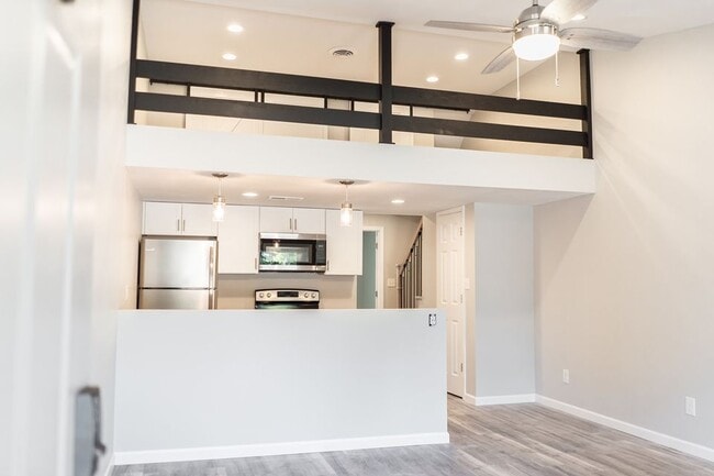 property at 1193 E Dawn Dr