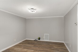 11 Beasley Bend Rd in Riddleton, TN - Building Photo - Building Photo