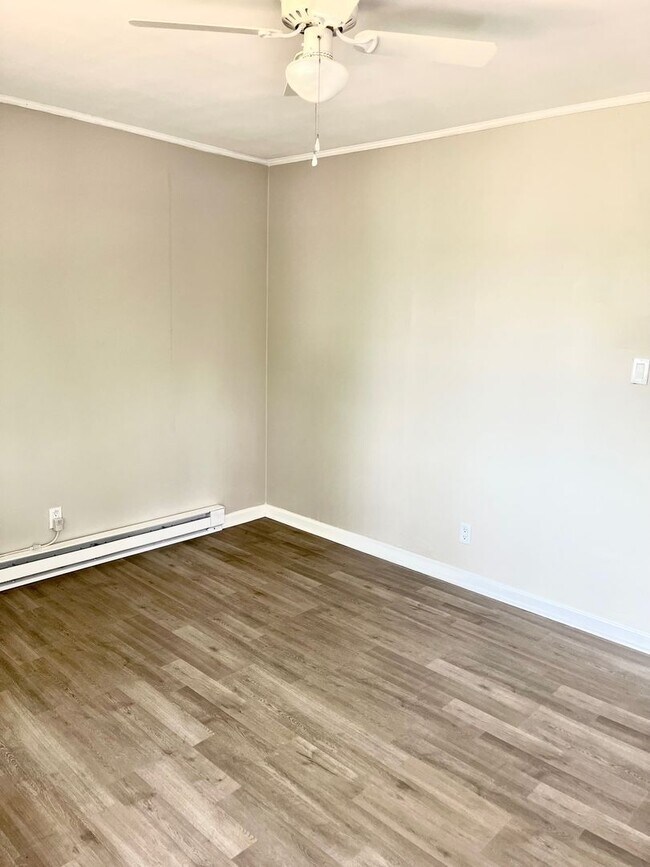 104 Lassiter Dr in High Point, NC - Building Photo - Building Photo
