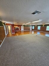 831 Niantic St in Medford, OR - Building Photo - Building Photo