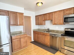 12732 Lighthouse Ln in Woodbridge, VA - Building Photo - Building Photo